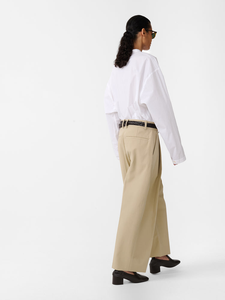 NASSER PANT IN SAND