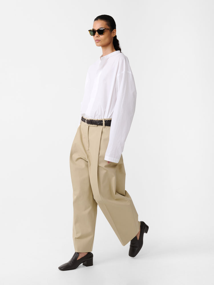 NASSER PANT IN SAND