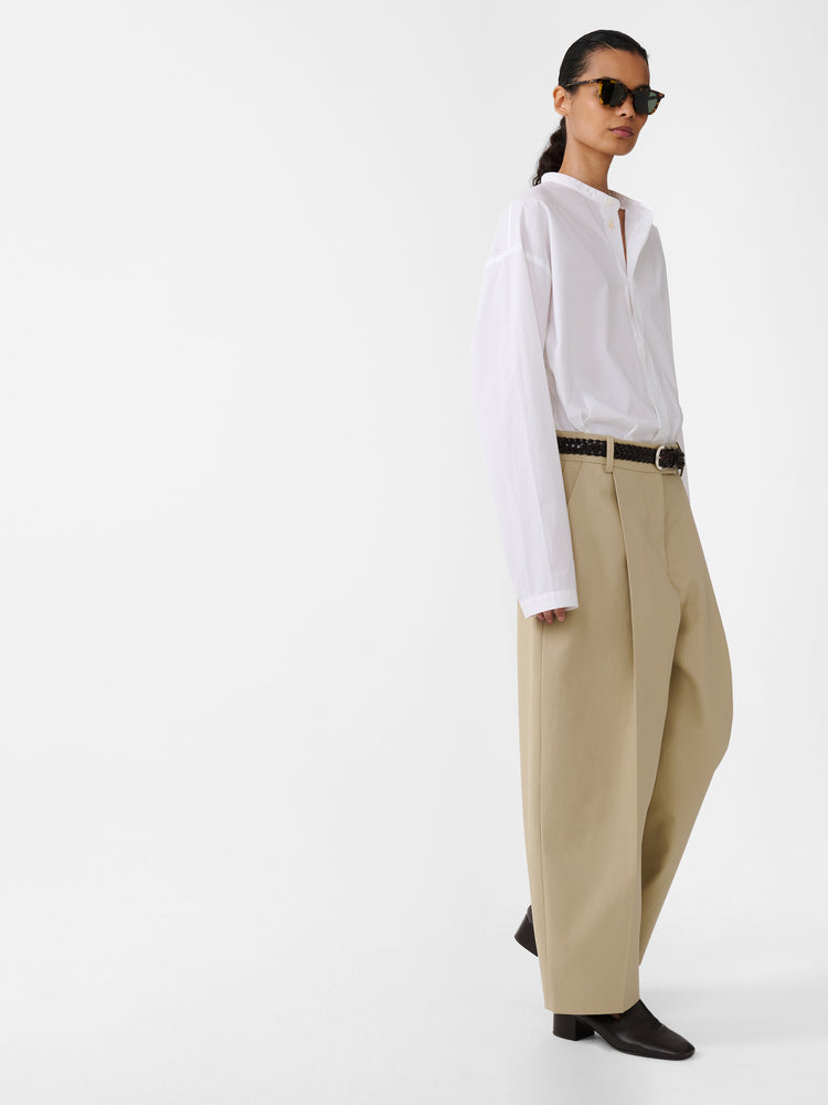 NASSER PANT IN SAND