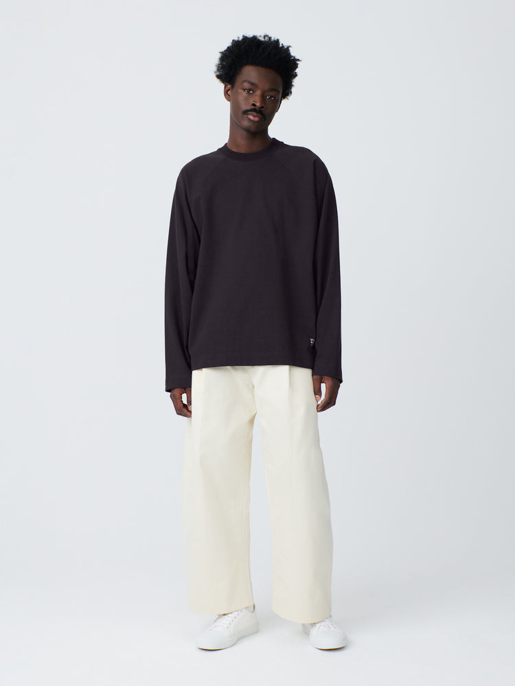 PLATT T-SHIRT IN BLACK GRAPE