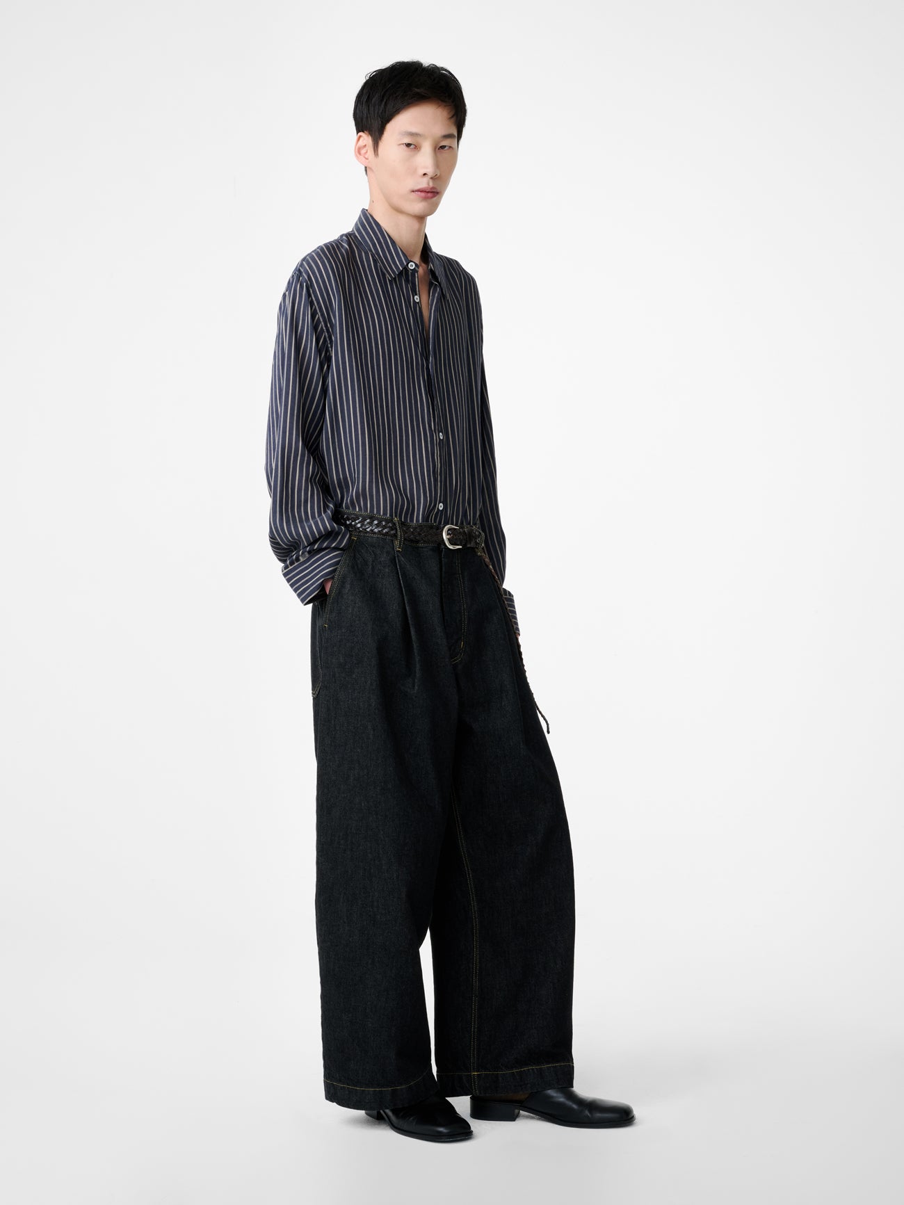 PUCH ITALIAN WIDE LEG DENIM PANT IN BLACK