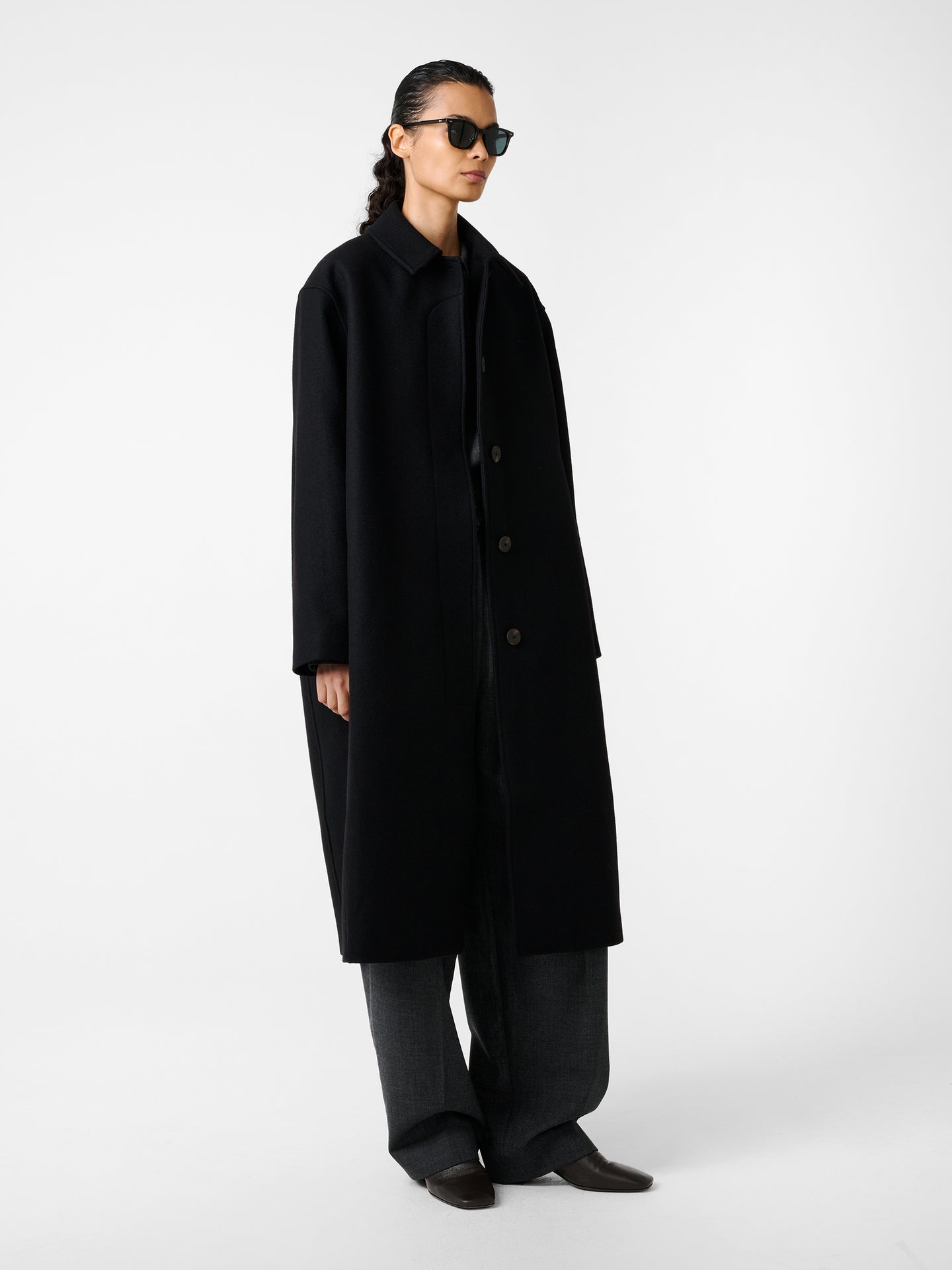 RIA COAT IN BLACK