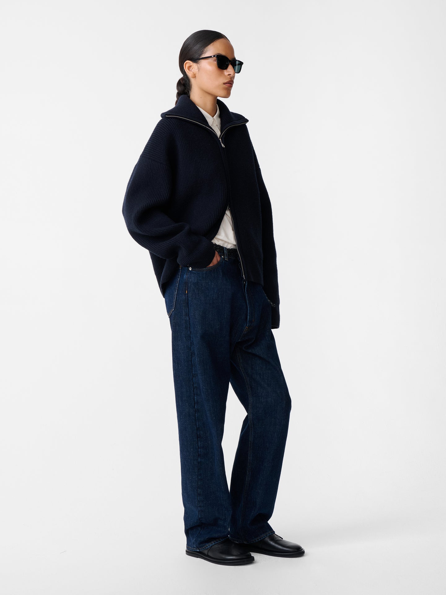 SANDOS KNIT IN DARKEST NAVY