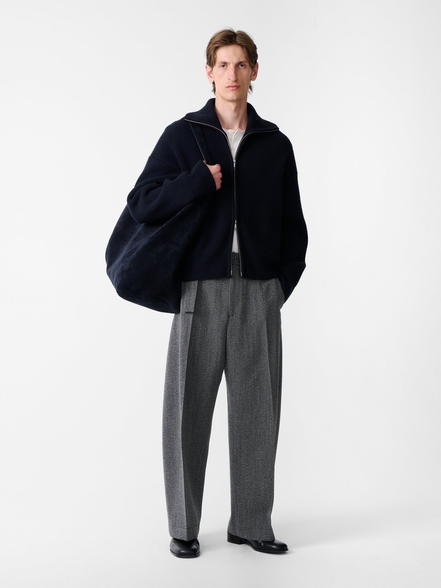 SANDOS KNIT IN DARKEST NAVY