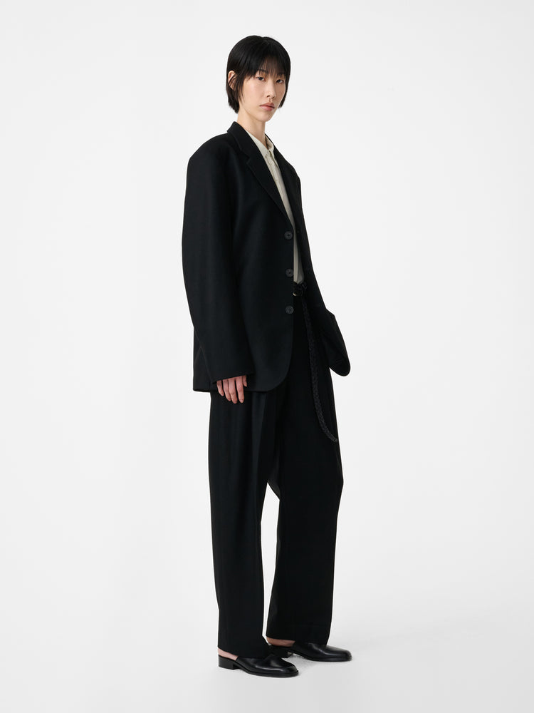 SPERRO WOOL TAILORED PANT IN BLACK