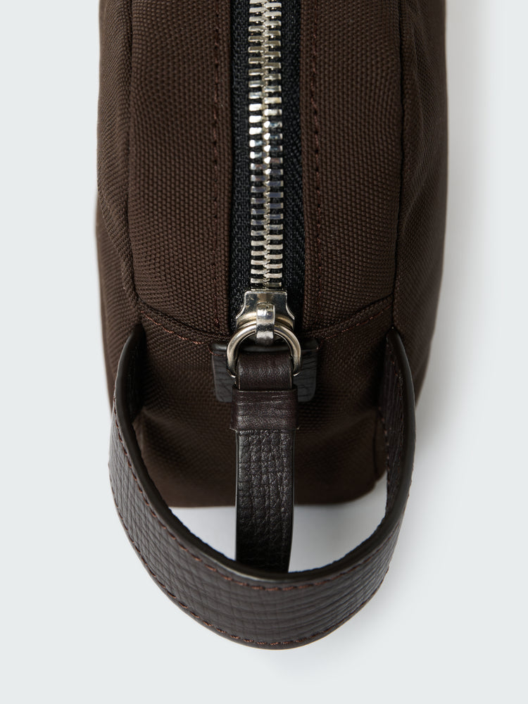 TRANSIT POUCH IN COCOA