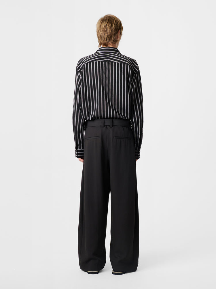 VIEW SHIRT IN BLACK