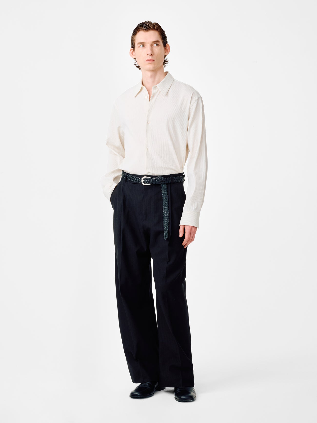 VIEW SHIRT IN PARCHMENT / BLACK STRIPE
